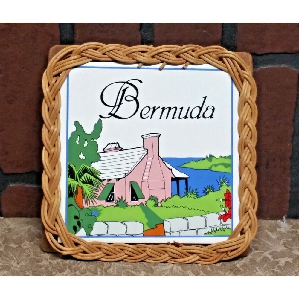 Bermuda Souvenir Ceramic Tile Trivet 7x7" Rare Braided wicker border wood back